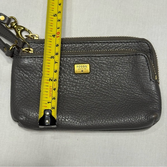 Fossil Wristlet Grey Leather - Picture 4 of 8